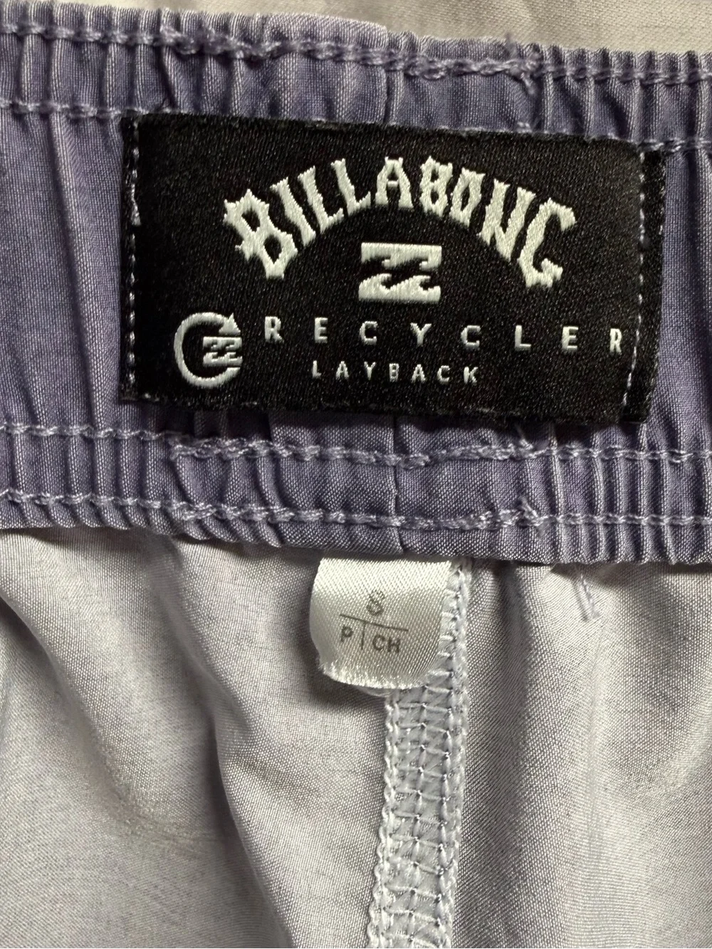 Billabong Burleigh Layback board-shorts Lavender Elastic Waisted shorts size S